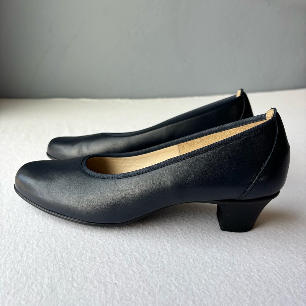 SAS Milano Leather Pump Heels Women’s Size 10M Navy Blue Made In USA Office